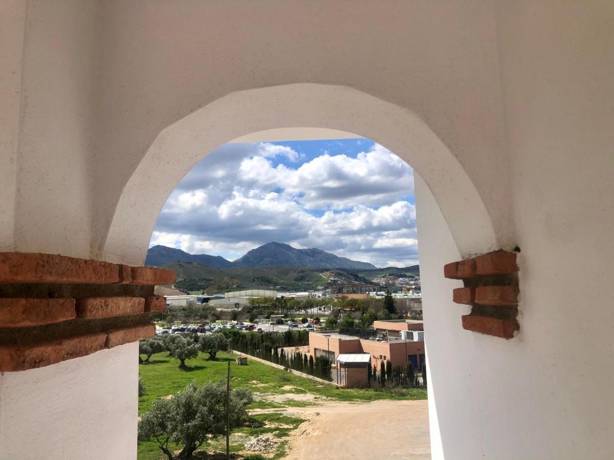 Los Dolmenes Antequera Exterior photo